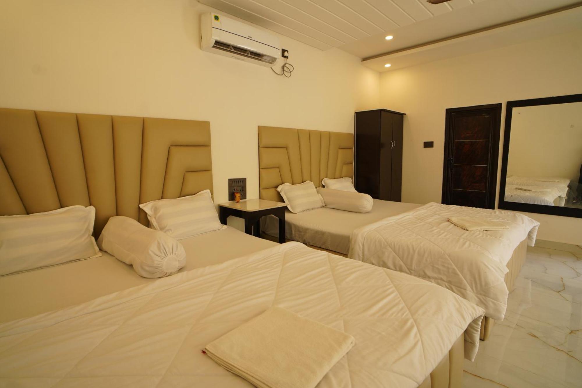 Lake View Village Resort Tajpur Екстериор снимка