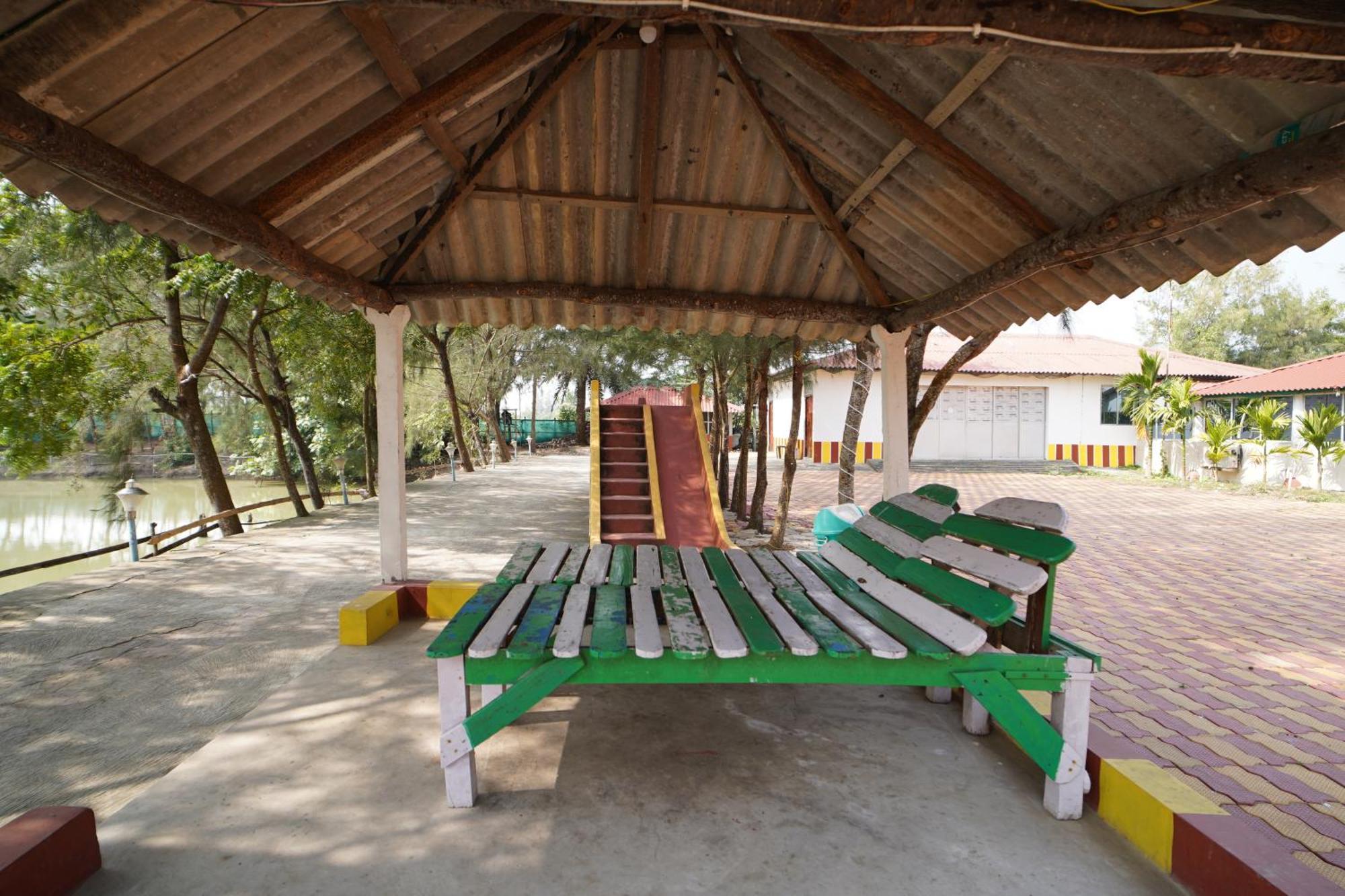 Lake View Village Resort Tajpur Екстериор снимка