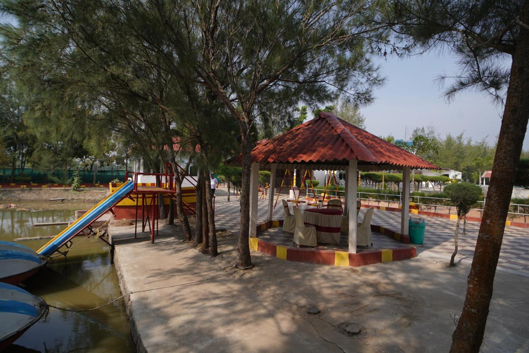 Lake View Village Resort Tajpur Екстериор снимка